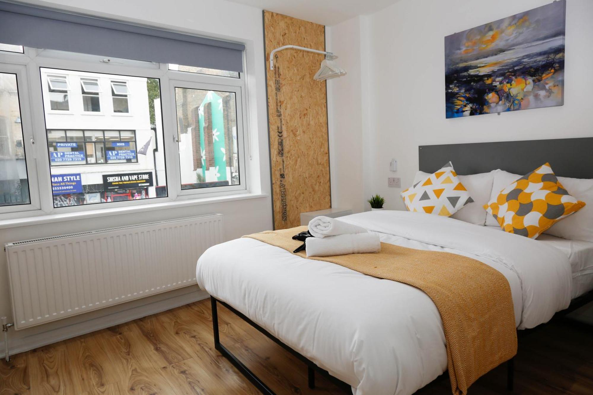 New Luxury Apartments In Central London Next To Shops, Cafes, Bars & Metro Eksteriør billede