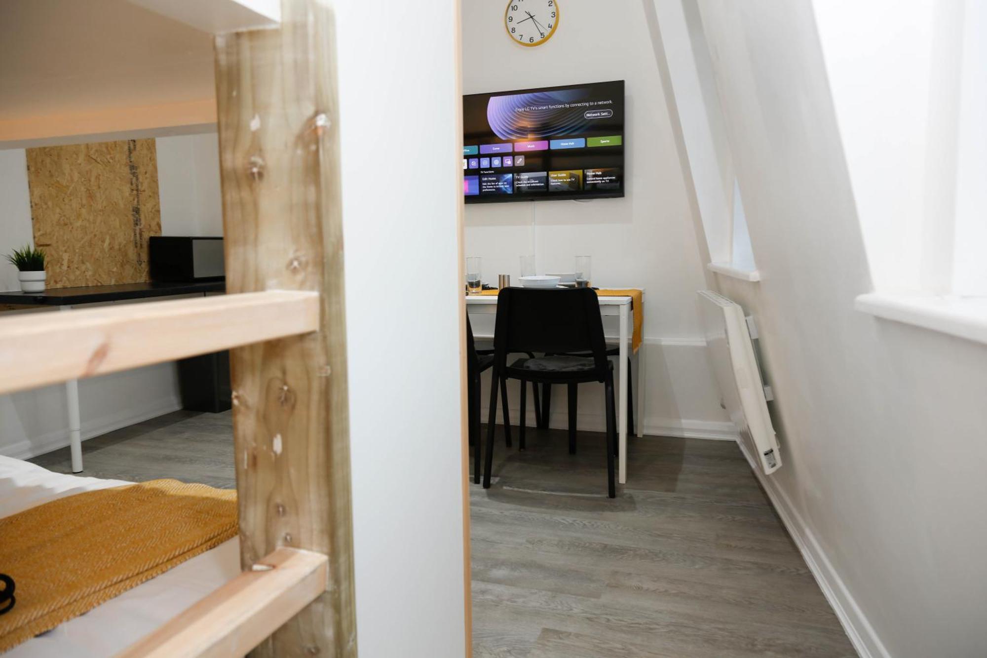 New Luxury Apartments In Central London Next To Shops, Cafes, Bars & Metro Eksteriør billede