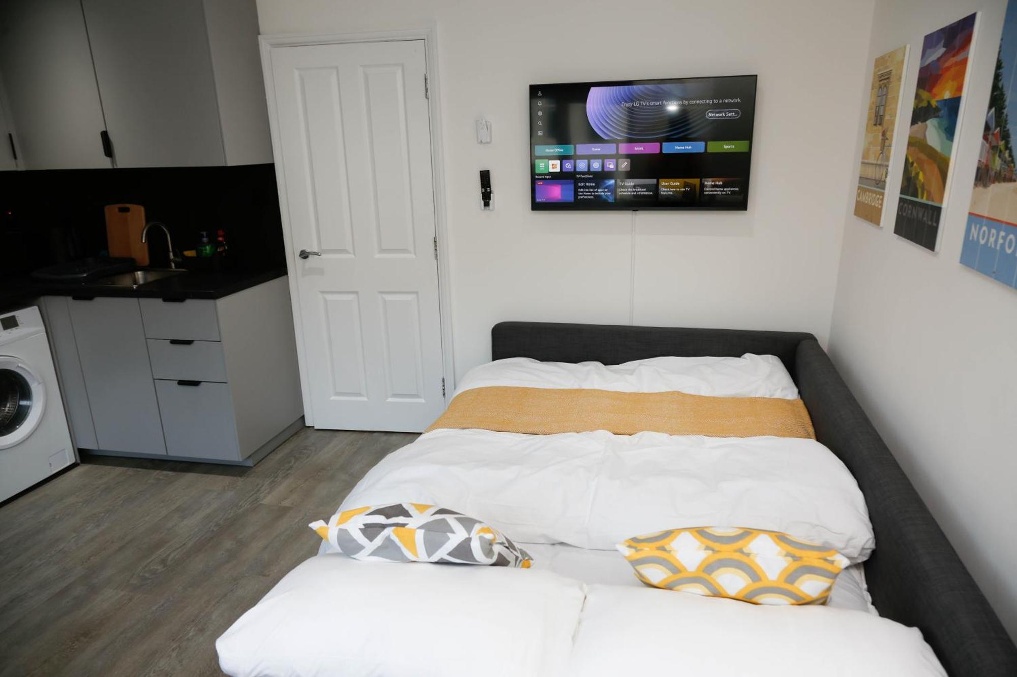 New Luxury Apartments In Central London Next To Shops, Cafes, Bars & Metro Eksteriør billede