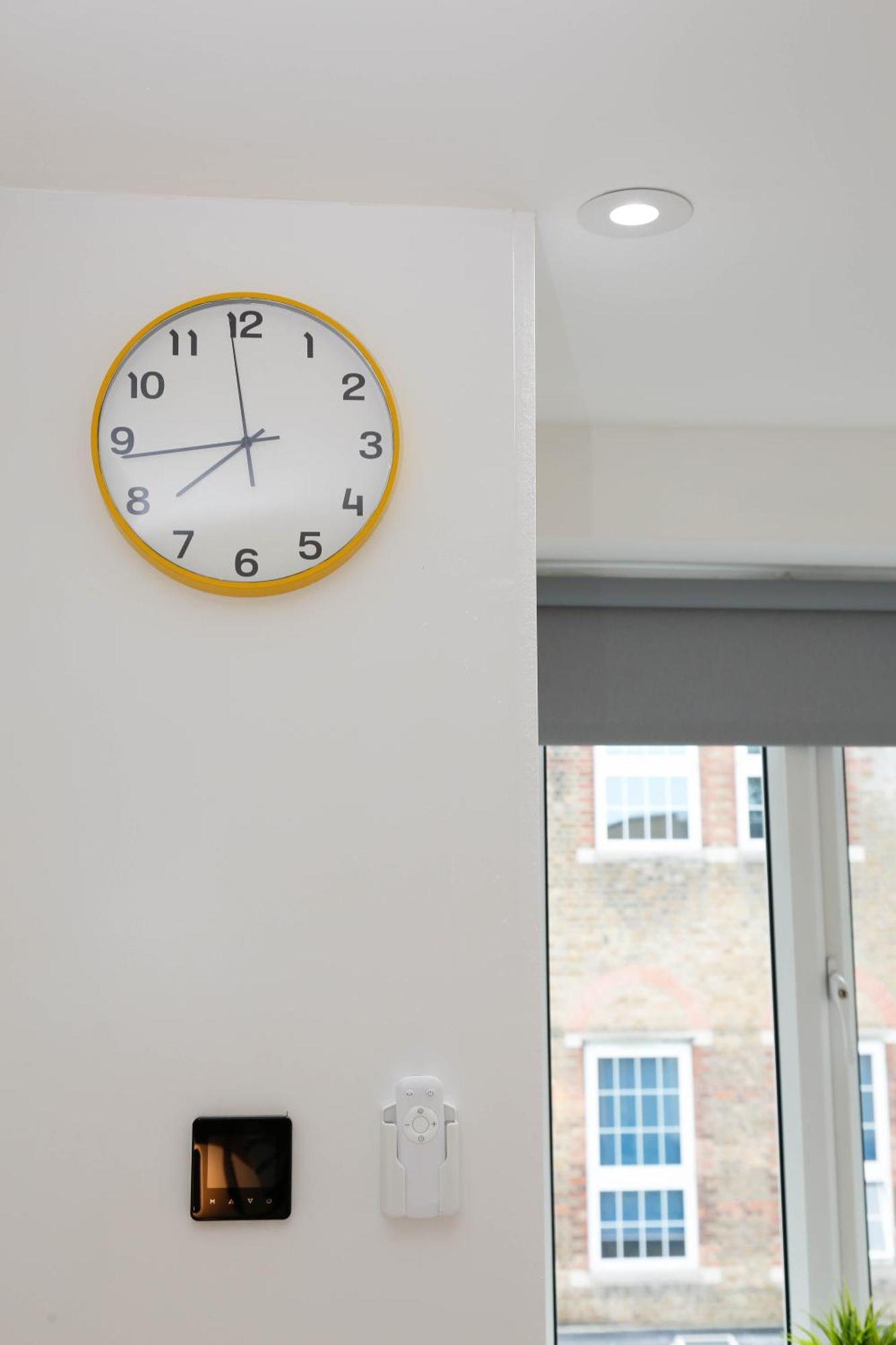 New Luxury Apartments In Central London Next To Shops, Cafes, Bars & Metro Eksteriør billede